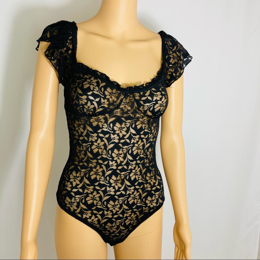 NWT! Free People Olivia Black Ruffled Sheer Lace Bodysuit SZ XS